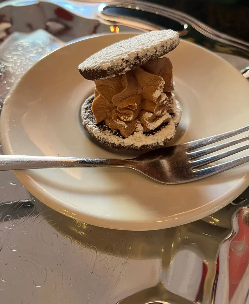 Earl Grey Ganache cookie