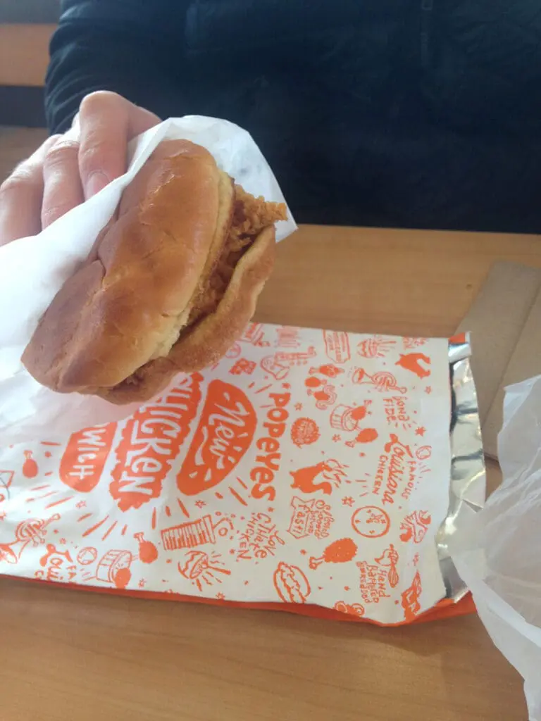 Popeyes chicken sandwich