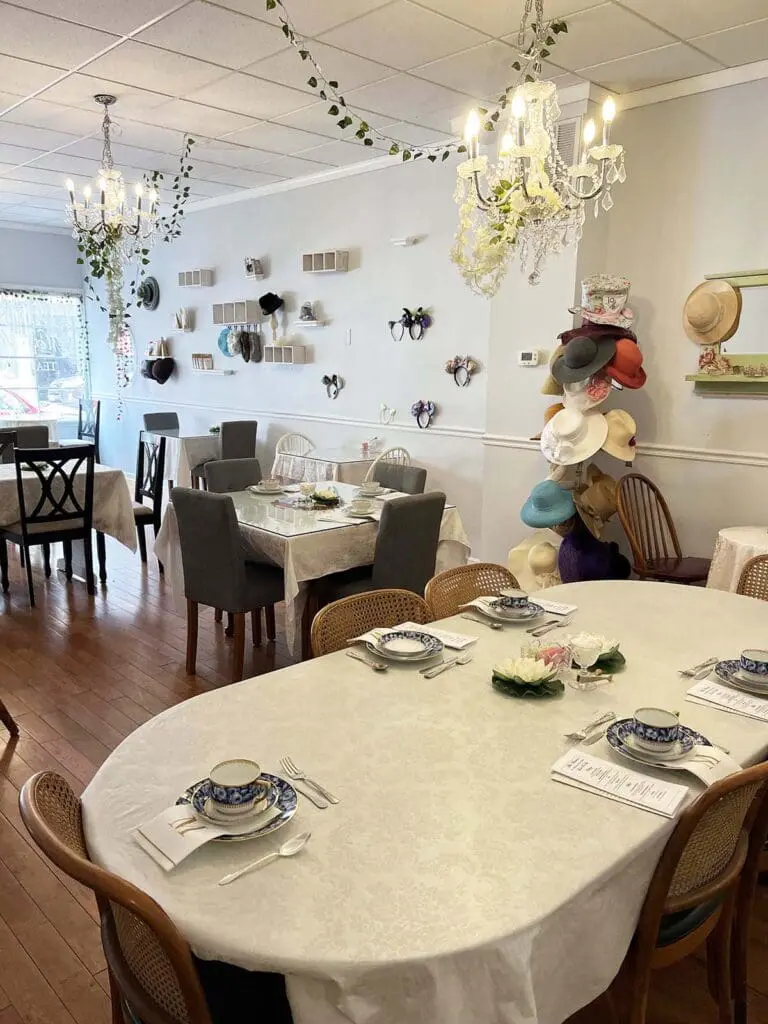 Miss Minerva's Interior different view