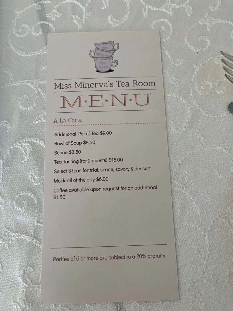 Miss Minervas A la Carte