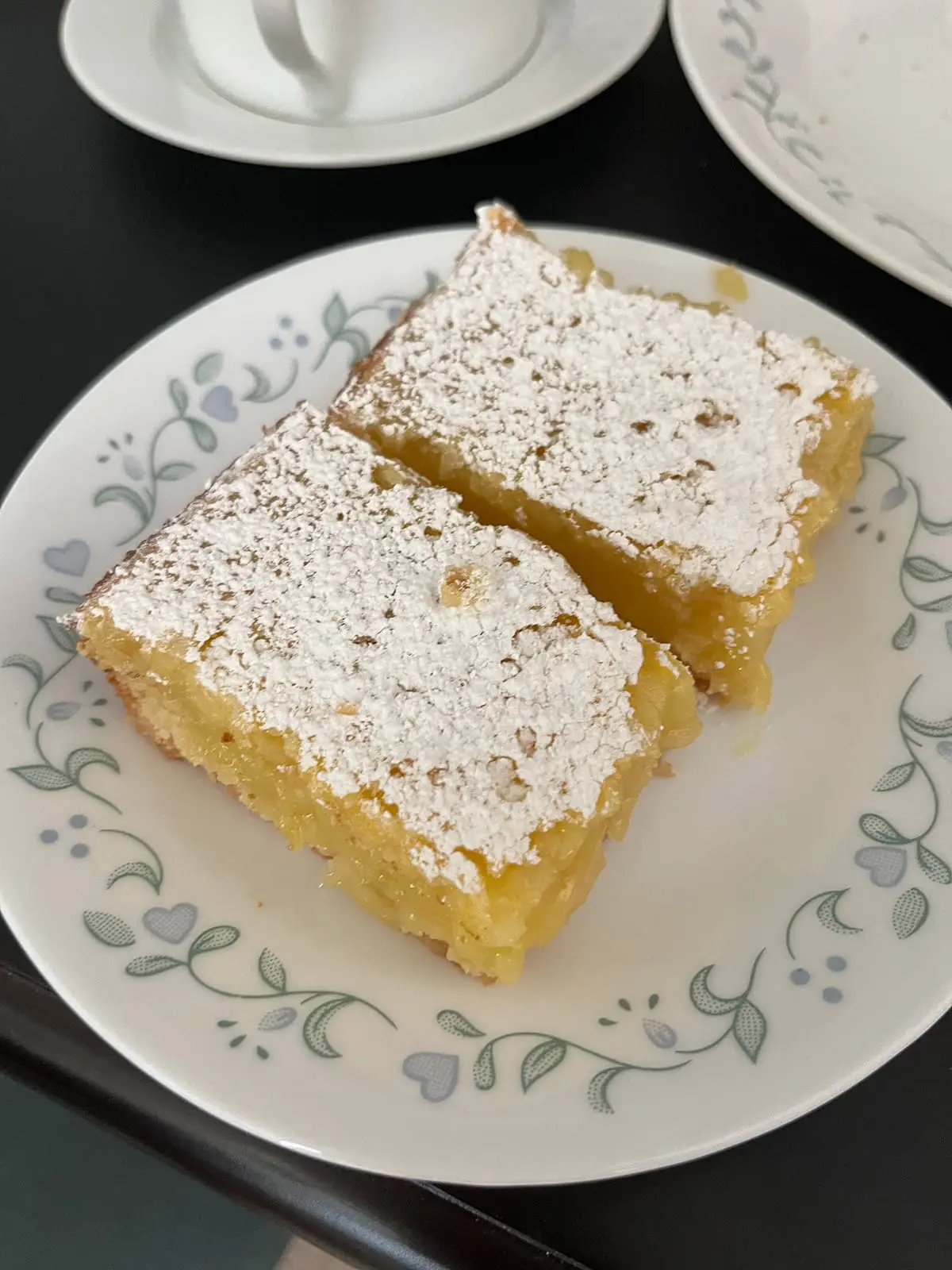 Lemon bars complete
