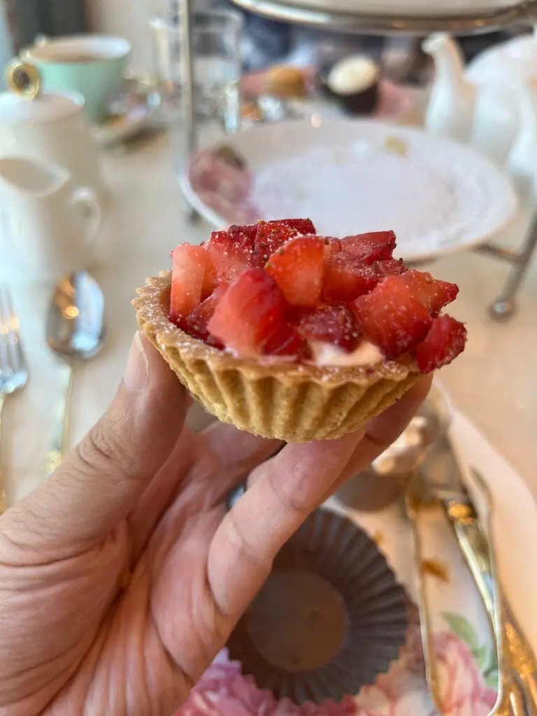 Lady Camellia Strawberry Tartlet