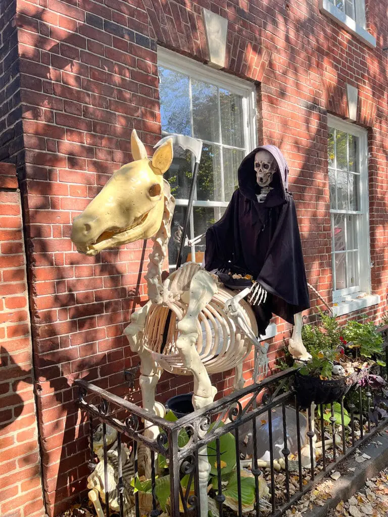 Old Town Alexandria Halloween Skeleton