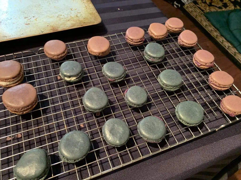 2020 macarons on wire rack