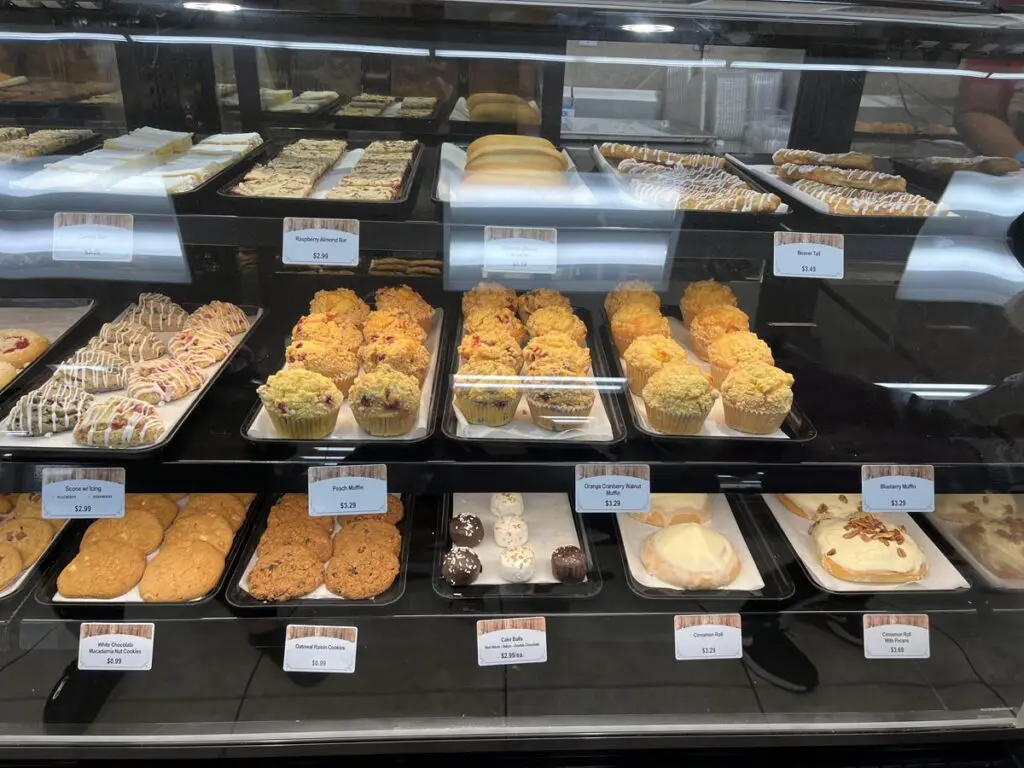 Buc-cee's pastry window