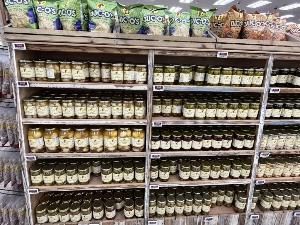 Buc-cee's shelf