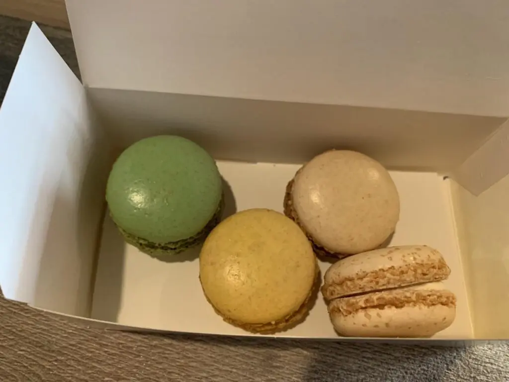 dana cake shoppe macarons