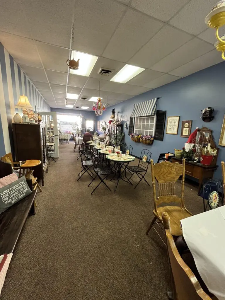 Top Hat Special Teas other side