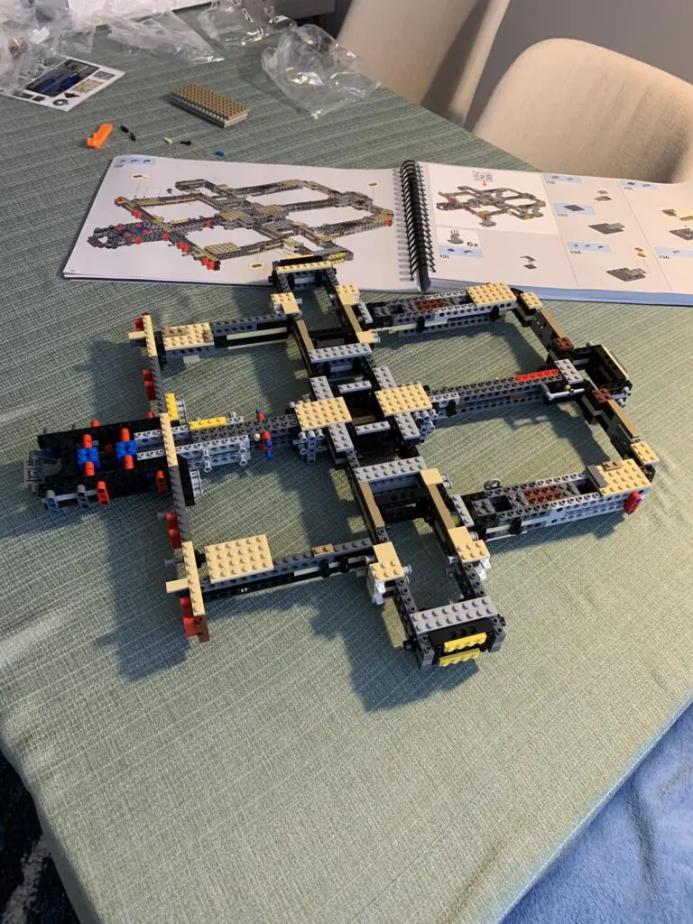 lego millennium falcon frame