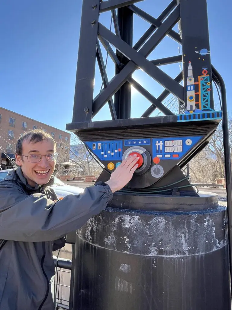 Xak with street artwork in Golden