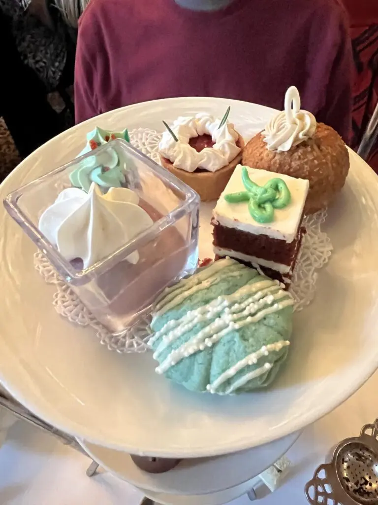 Tea Room Review: Afternoon Tea at Gryphon in Savannah, Georgia