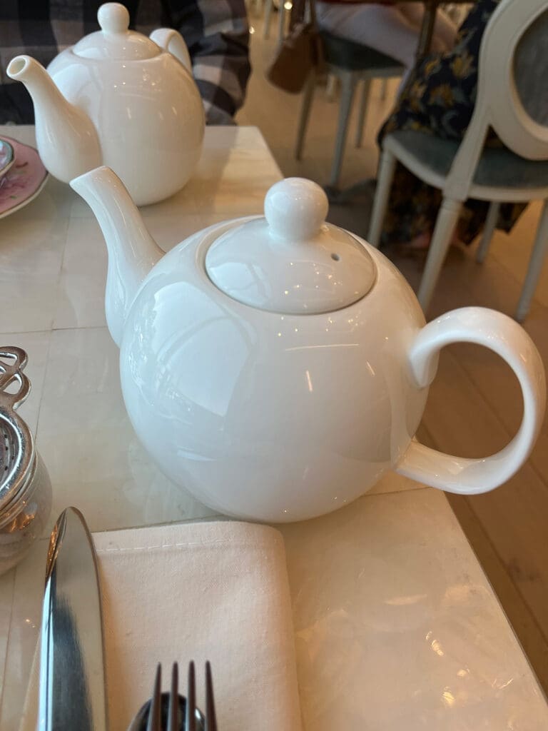 Lady Camellia Teapot