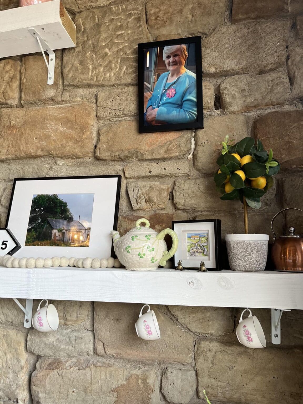 Review: Afternoon Tea at Nora&amp;#39;s Terrace (Obrien&amp;#39;s Irish Pub) in ...